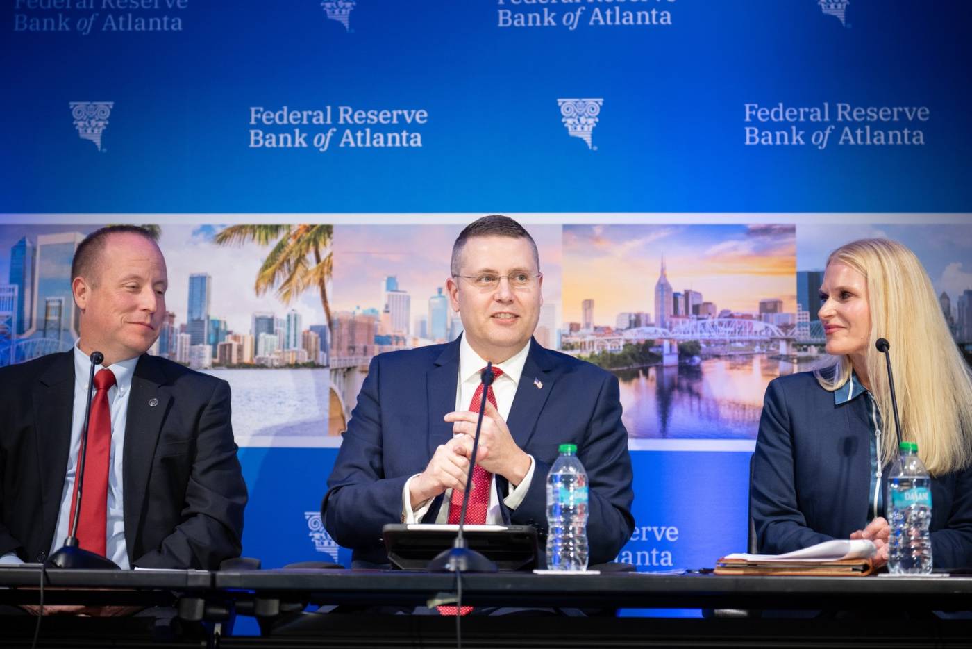 Michael J. Highfield, center, speaks during a Feb. 27 panel discussion at the Atlanta Fed’s annual Banking Outlook Conference.