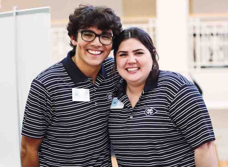 Jonathan Hestres-Rivera, student orientation director, and Kelsey Sanchez, assistant director of first-year experience, will welcome incoming students to the Mississippi College campus during three summer orientation sessions: June 2-3, June 6-7, and July 28-29.