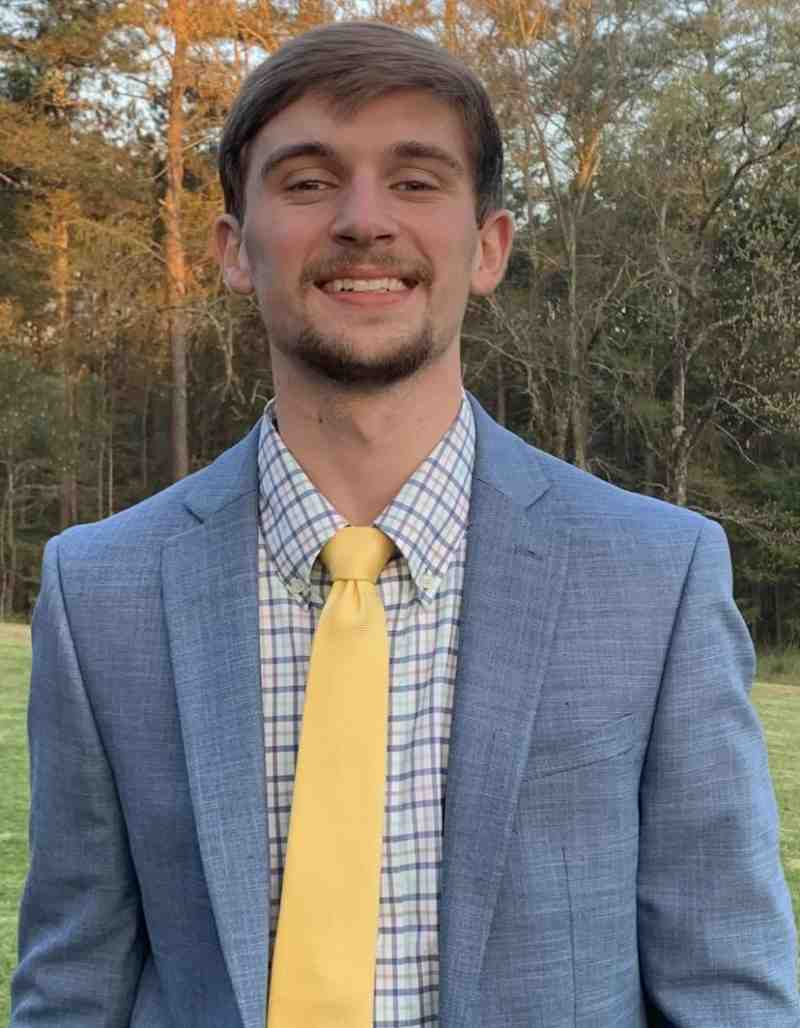 James Bradley McGlothin, a junior Christian Studies and History scholar, received the 2021 Alta Woods Baptist Church Scholarship.